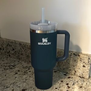 Stanley cup 40 oz.